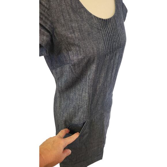 Boden NWOT Montmartre Short Sleeve Chambray Cotton Denim Shift Dress Size 2 - Picture 2 of 7
